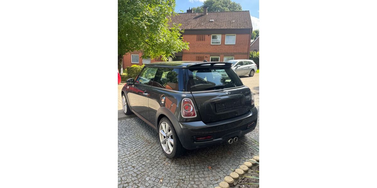 Mini Cooper SD Coupé 174.810 km 6.190 &euro; Burg 25712