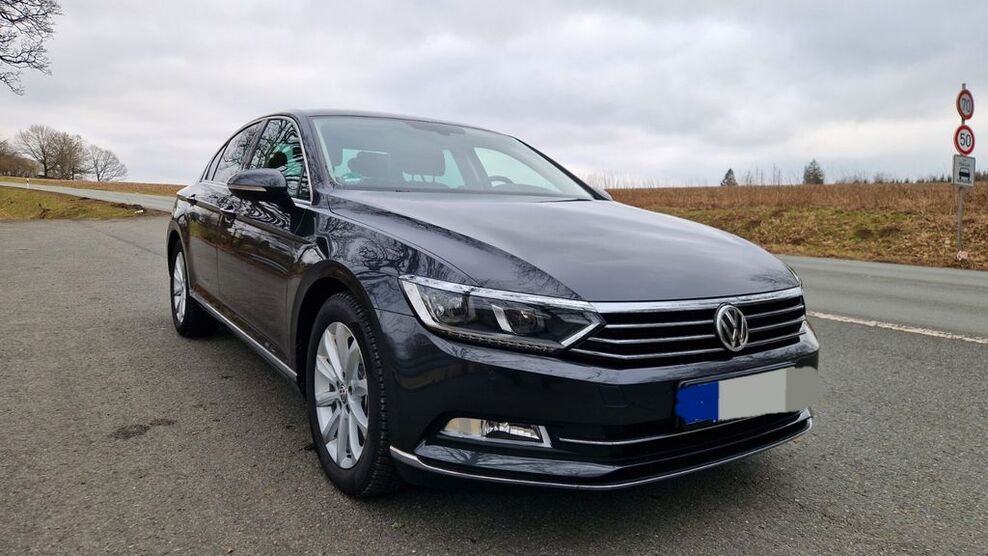 VW Passat 123.000 km 17.300 € Hückeswagen 42499