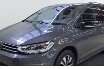 VW Touran 24.891 km 32.490 &euro; Plattling 94447