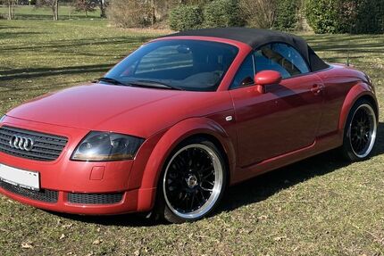 Audi TT 100.000 km 10.800 &euro; Lastrup 49688