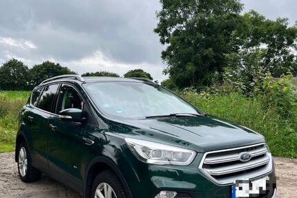 Ford Kuga 132.000 km 14.000 &euro; Nortorf 24589