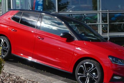 Skoda Fabia 1.048 km 31.500 € Buttlar 36419