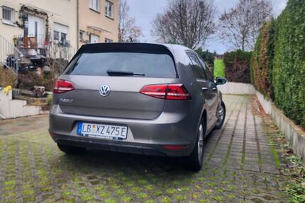 VW Golf 85.000 km 11.100 &euro; Stuttgart 70439