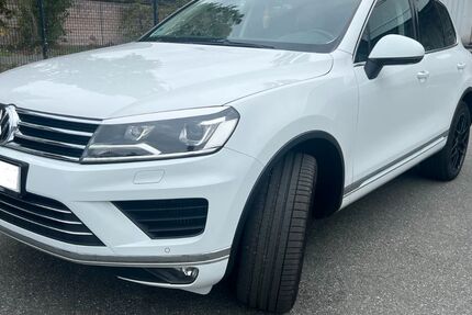 VW Touareg 132.000 km 22.900 &euro; Nürnberg 90453