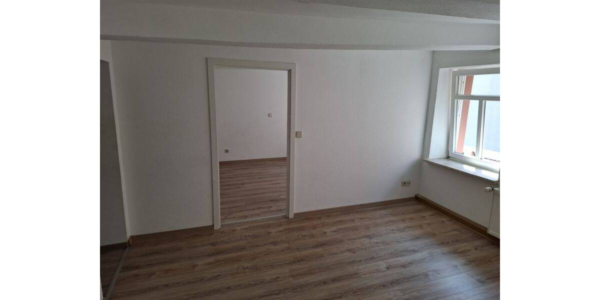 Etagenwohnung Aschersleben - 2 Zimmer, 37 m&sup2;, 210&euro; | Angebot:26257576