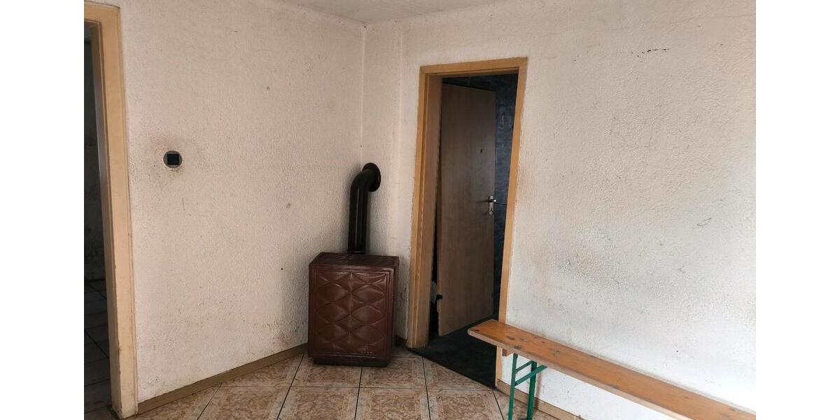 Reihenhaus Dillingen (Saar) - 6 Zimmer, 116 m&sup2;, 100.000&euro; | Angebot:27117731