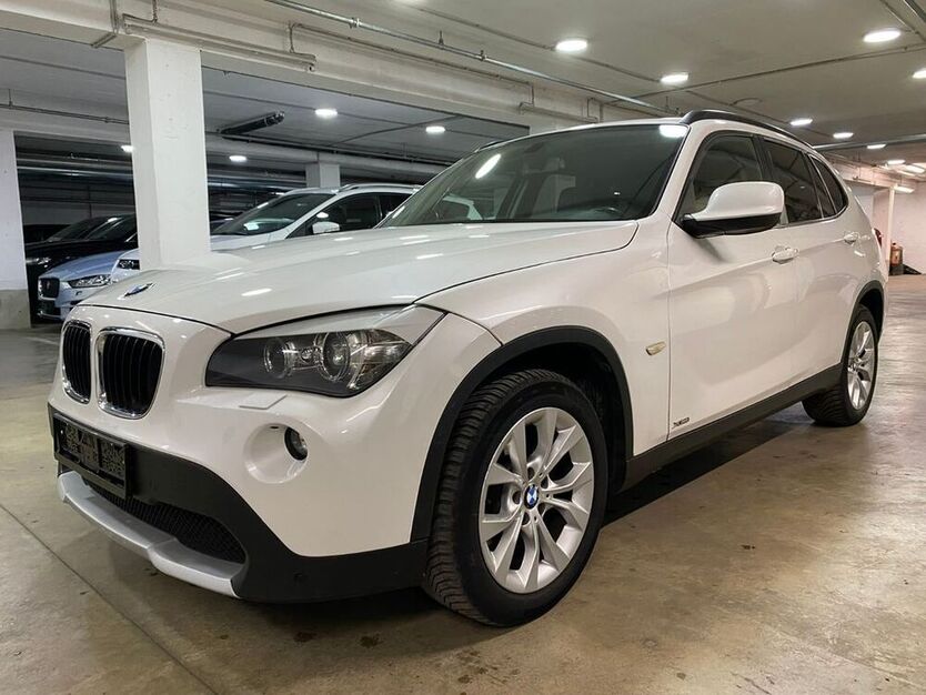 X1