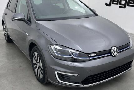 VW Golf 147.527 km 12.500 &euro; Fridolfing 83413