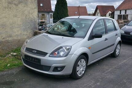 Ford Fiesta 160.200 km 950 &euro; Herzogenaurach 91074