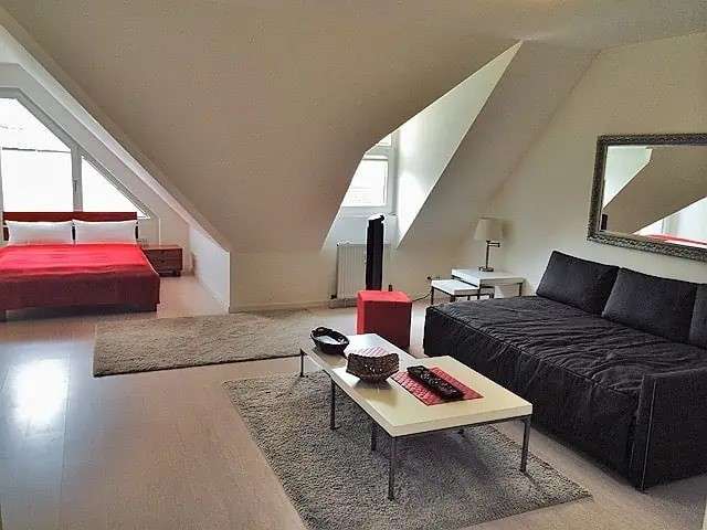 Wohnung zum Kaufen in Stuttgart 270.000 € 50 m²