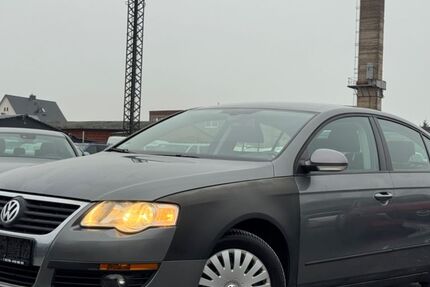 VW Passat 273.042 km 1.999 € Breitenbach 37327