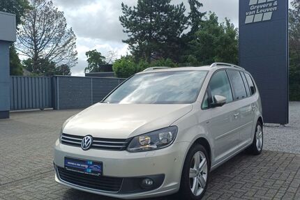VW Touran 155.090 km 8.900 &euro; Geldern 47608