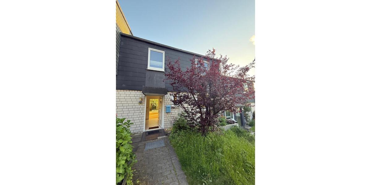 Reihenhaus Kiel Elmschenhagen - 4 Zimmer, 98 m&sup2;, 295.000&euro; | Angebot:26796200
