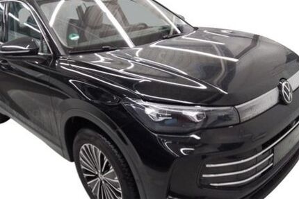 VW Tiguan 13.647 km 45.910 &euro; Mainburg 84048