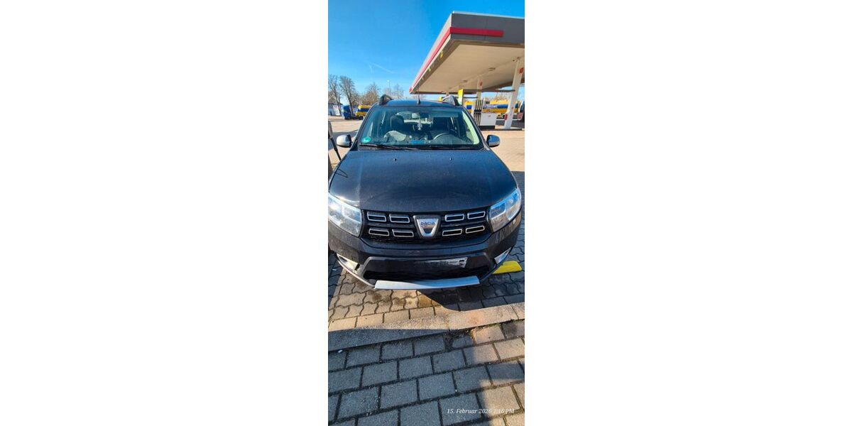 Dacia Sandero 90.700 km 8.500 &euro; Bernburg 06406