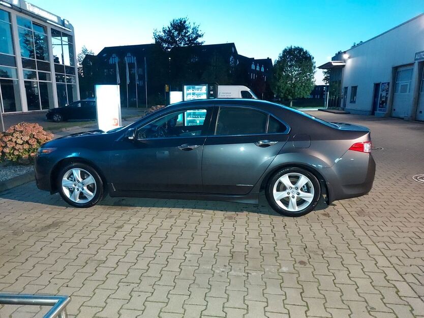 Honda Accord 209.000 km 12.700 € Kaarst 41564