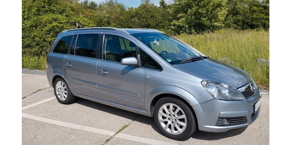 Opel Zafira 183.000 km 4.200 &euro; Beckum 59269