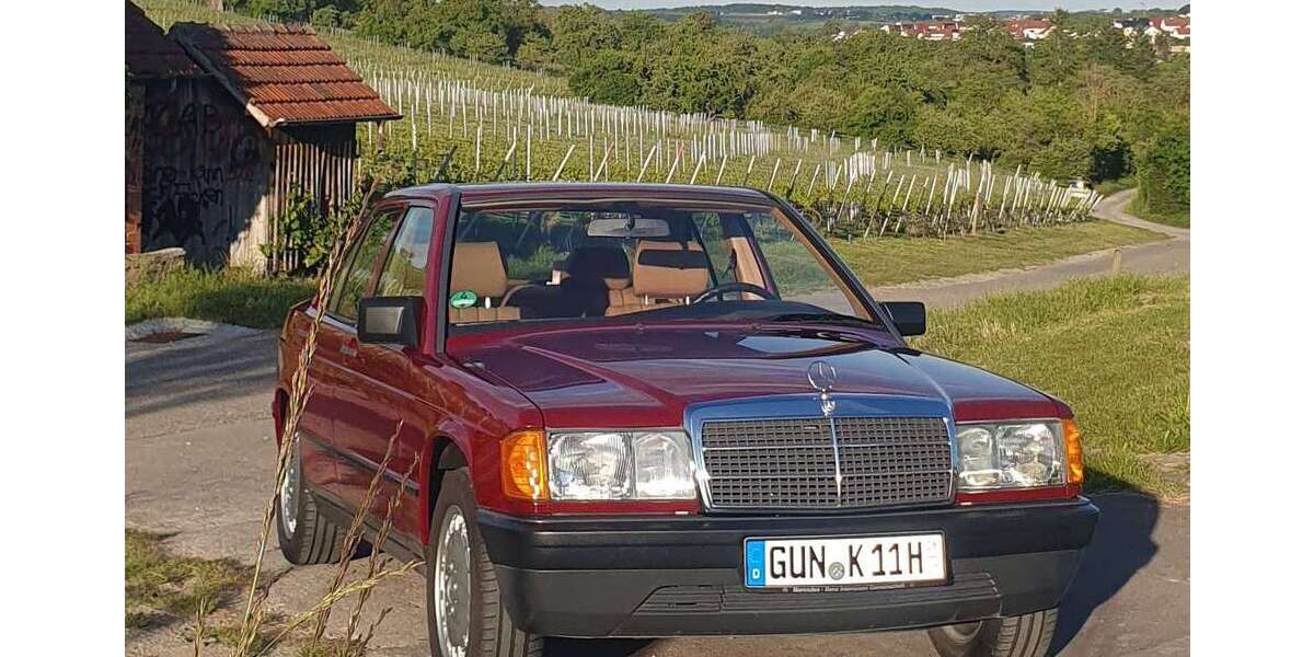 Mercedes-Benz 190 135.700 km 12.800 &euro; Ludwigsburg, Stadt 71638
