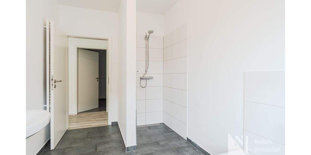 Etagenwohnung Neetze - 4 Zimmer, 122 m&sup2;, 419.000&euro; | Angebot:25687539