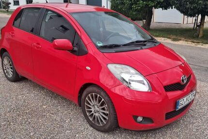 Toyota Yaris 150.457 km 3.200 &euro; Dürrlauingen 89350