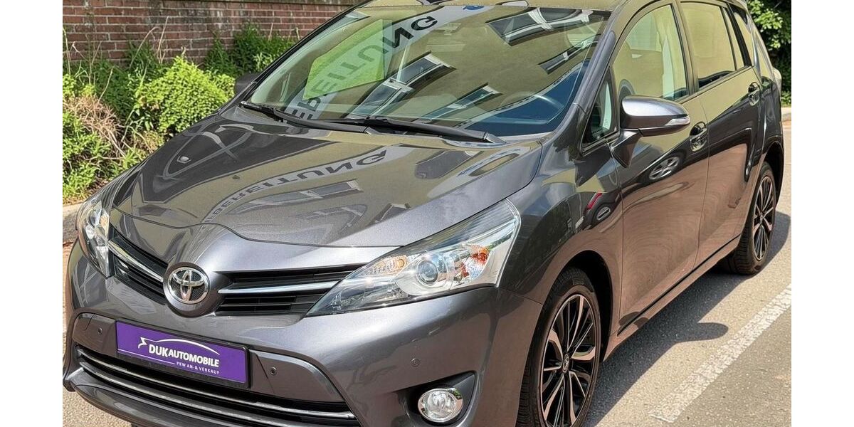 Toyota Verso 124.980 km 16.999 &euro; Berlin 13089