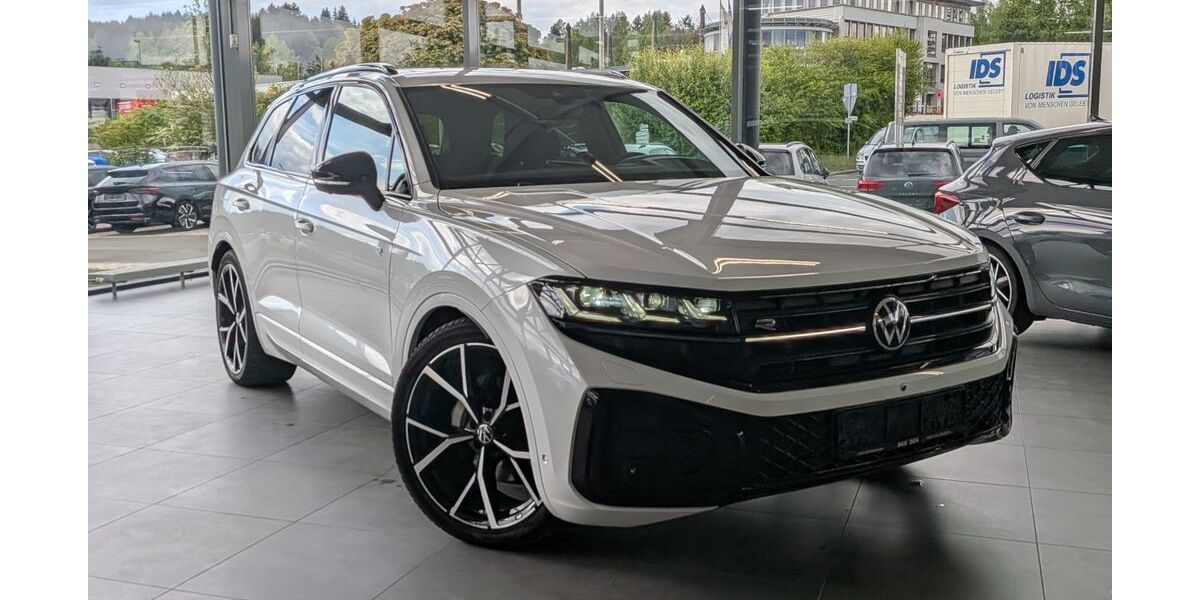 VW Touareg 14.398 km 72.950 &euro; Naila 95119
