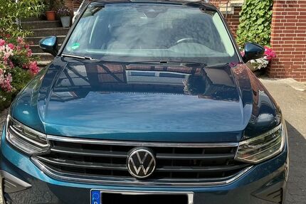 VW Tiguan 63.000 km 26.750 &euro; Niedenstein 34305