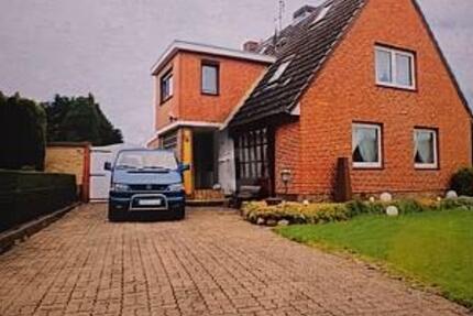 VIEL PLATZ FÜR DIE FAMILIE MIT EIGENEM POOLHAUS 5 zimmer