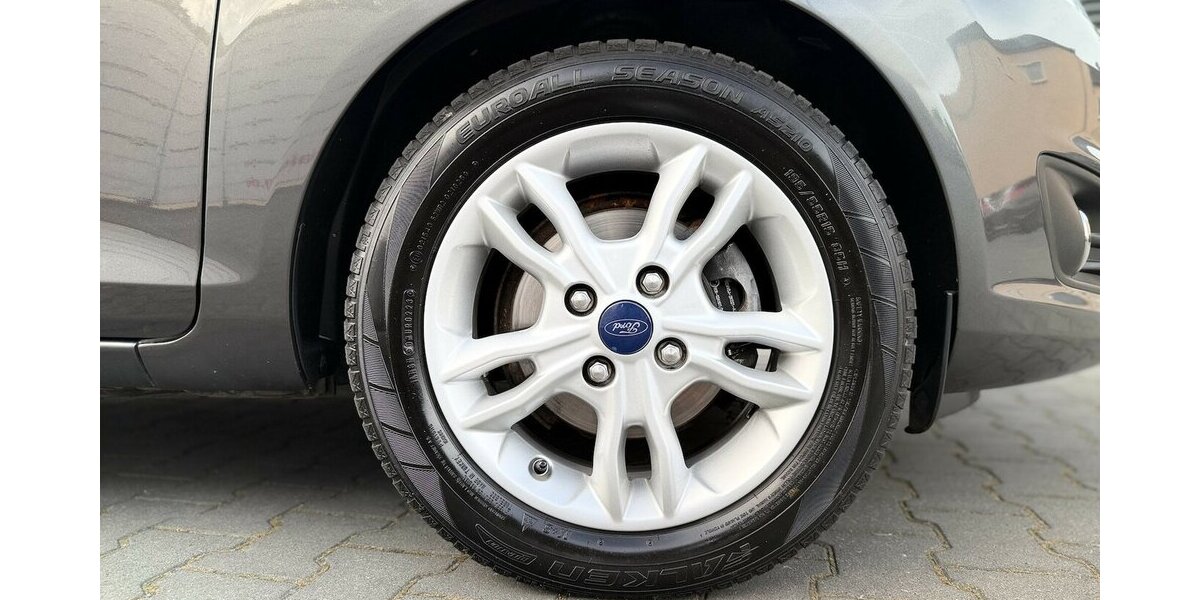 Ford Fiesta Celebration / Automatik / Klima 59.900 km 10.990 &euro; Mönchengladbach 41066
