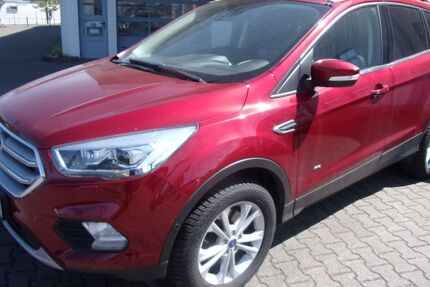 Ford Kuga 73.900 km 14.380 &euro; Wolfen 06766
