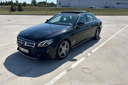 Mercedes E 220