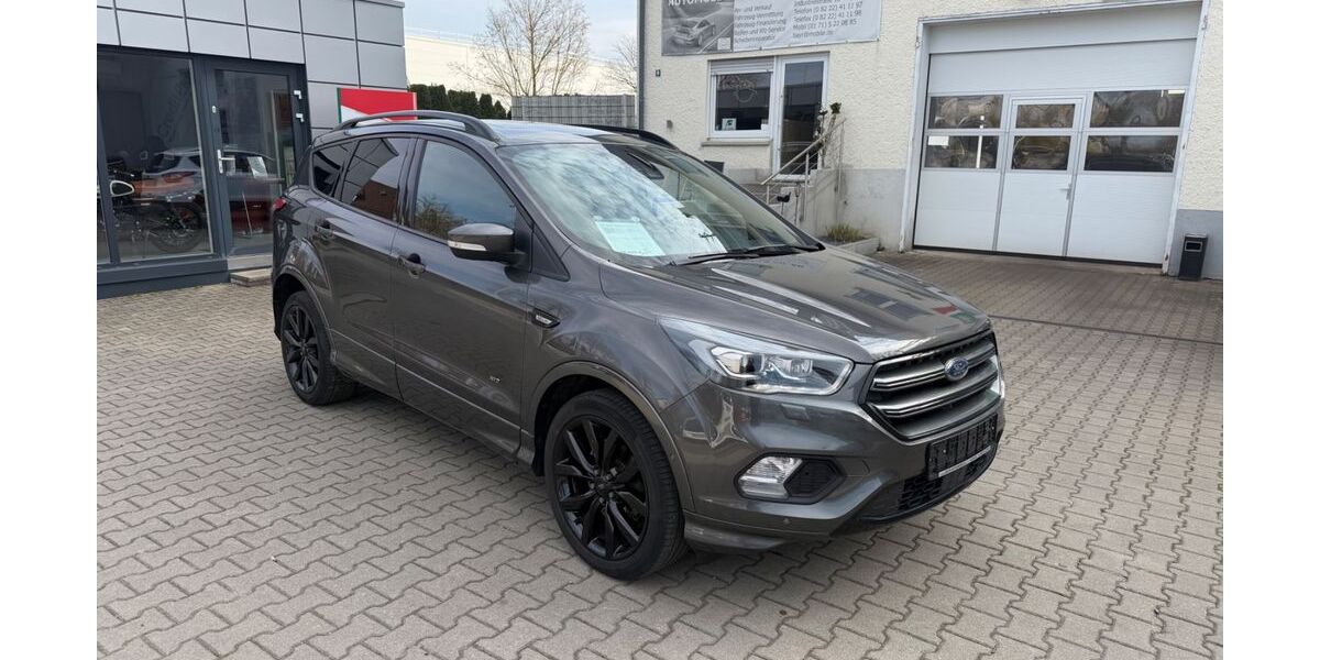 Ford Kuga 66.763 km 17.999 &euro; Burgau 89331
