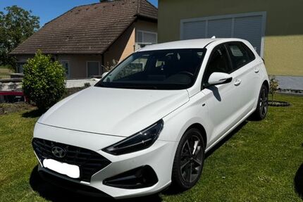 Hyundai i30 23.075 km 19.650 &euro; Bitburg 54634