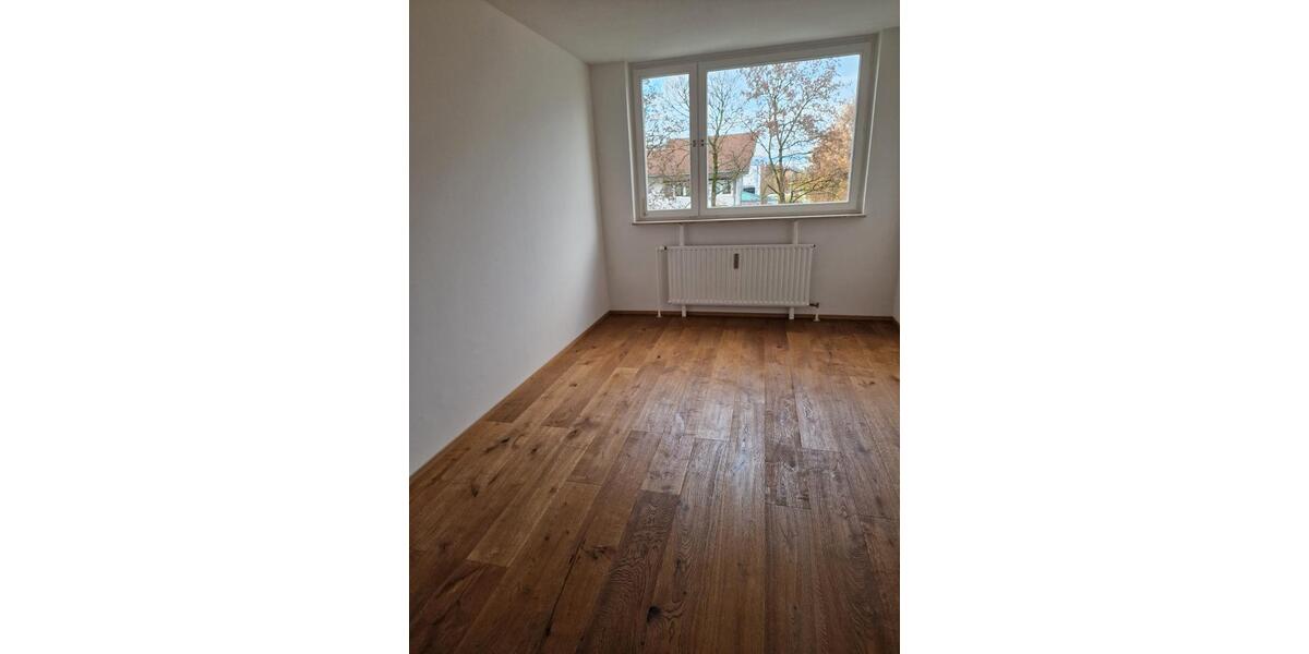 Etagenwohnung Neusäß - 4 Zimmer, 103 m&sup2;, 385.000&euro; | Angebot:26942176