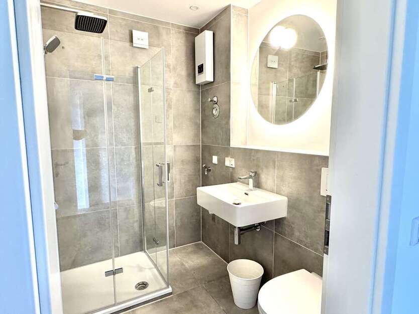 Wohnung zum Kaufen in Düsseldorf 349.000 € 74.36 m²