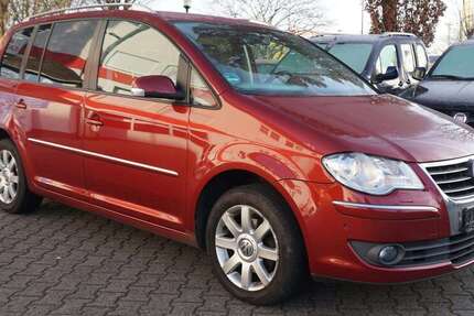 VW Touran 205.400 km 4.700 &euro; Mainz 55128