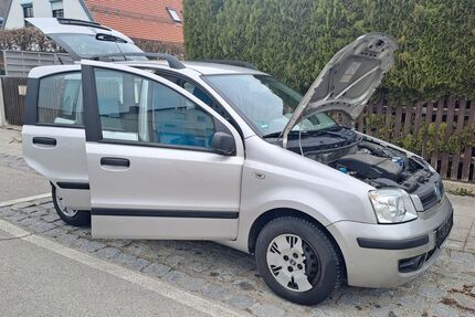 Fiat Panda 125.000 km 1.490 &euro; München 81737