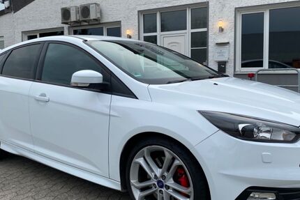Ford Focus 179.900 km 10.900 &euro; Trebbin 14959