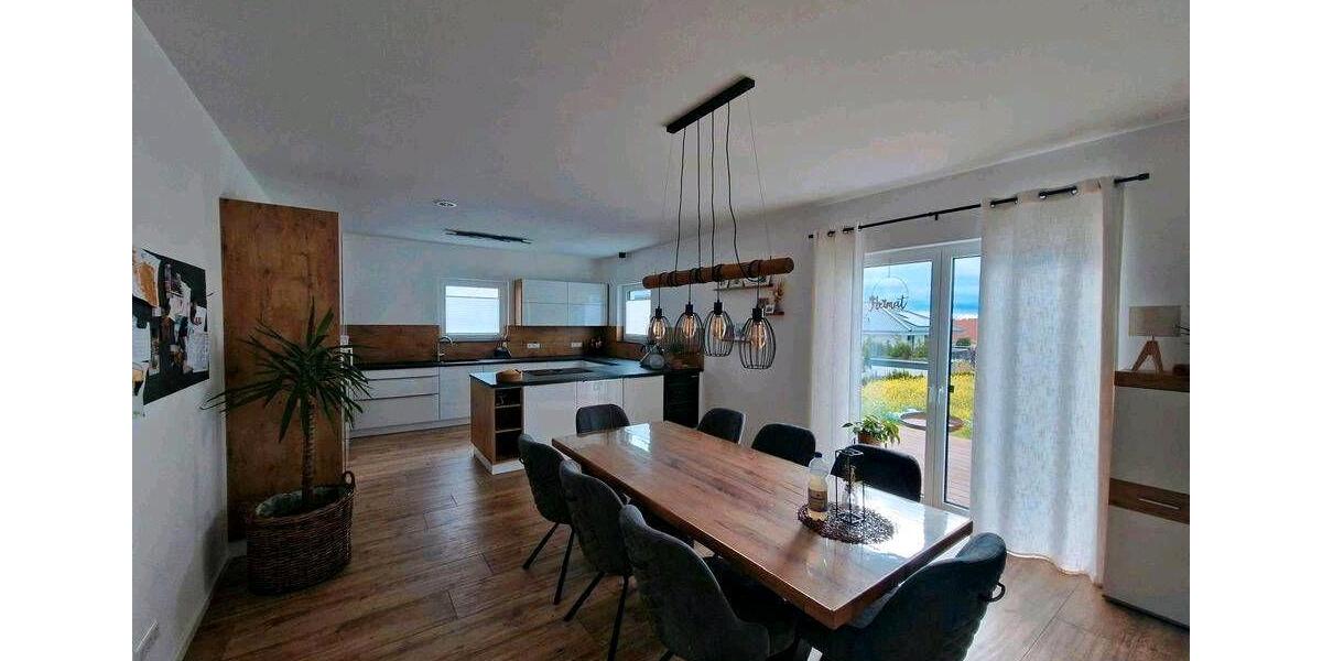 Einfamilienhaus Horb am Neckar - 4 Zimmer, 155 m&sup2;, 620.000&euro; | Angebot:27010099