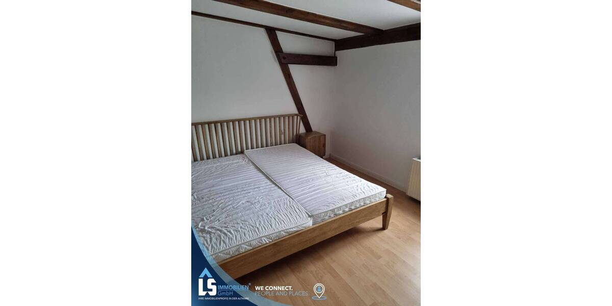 Etagenwohnung Stendal - 3 Zimmer, 106 m&sup2;, 850&euro; | Angebot:26875169