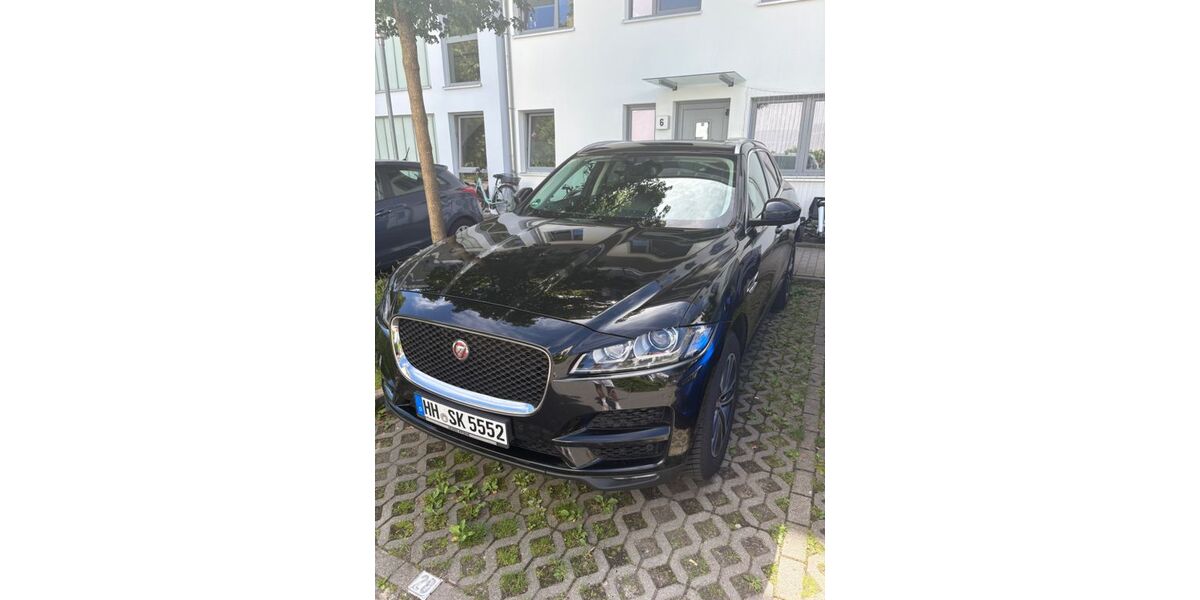Jaguar F-Pace 135.000 km 18.500 &euro; Hamburg 22417