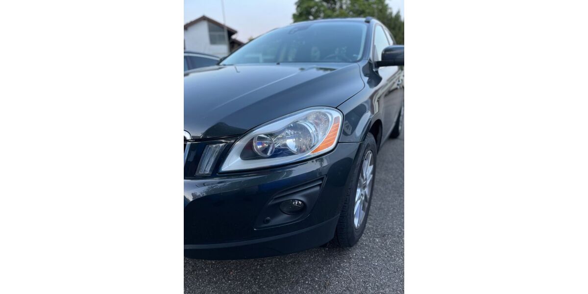 Volvo XC60 275.355 km 6.990 &euro; Ulm 89081