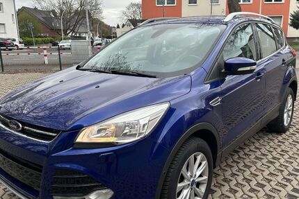 Ford Kuga 97.899 km 8.950 € Frechen 50226