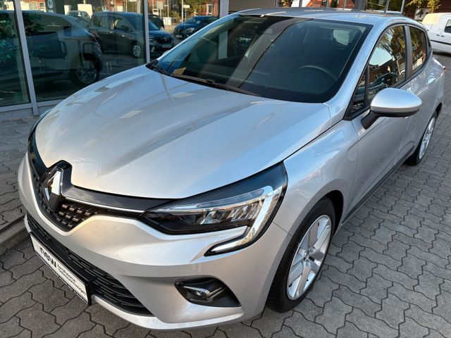 Renault Clio 27.650 km 14.250 &euro; Beidenfleth 25573