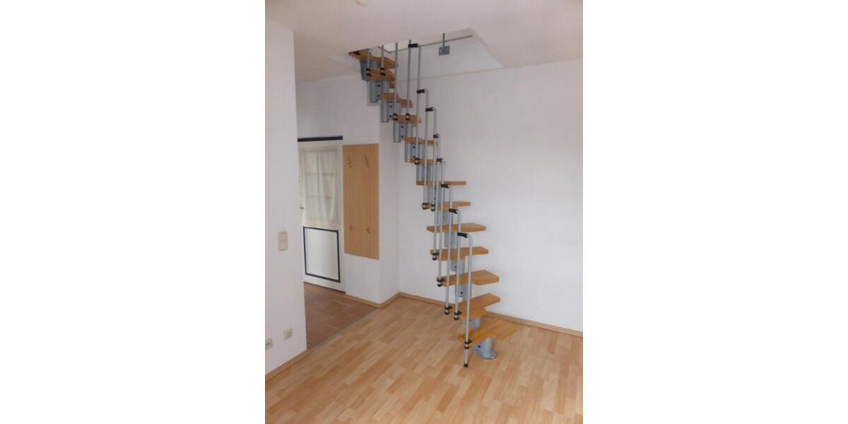 Dachgeschoßwohnung Schmalkalden - 2 Zimmer, 48 m&sup2;, 384&euro; | Angebot:25252599