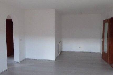 Wohnung Pforzheim Nordstadt - 3 Zimmer, 82 m&sup2;, 710&euro; | Angebot:26842805