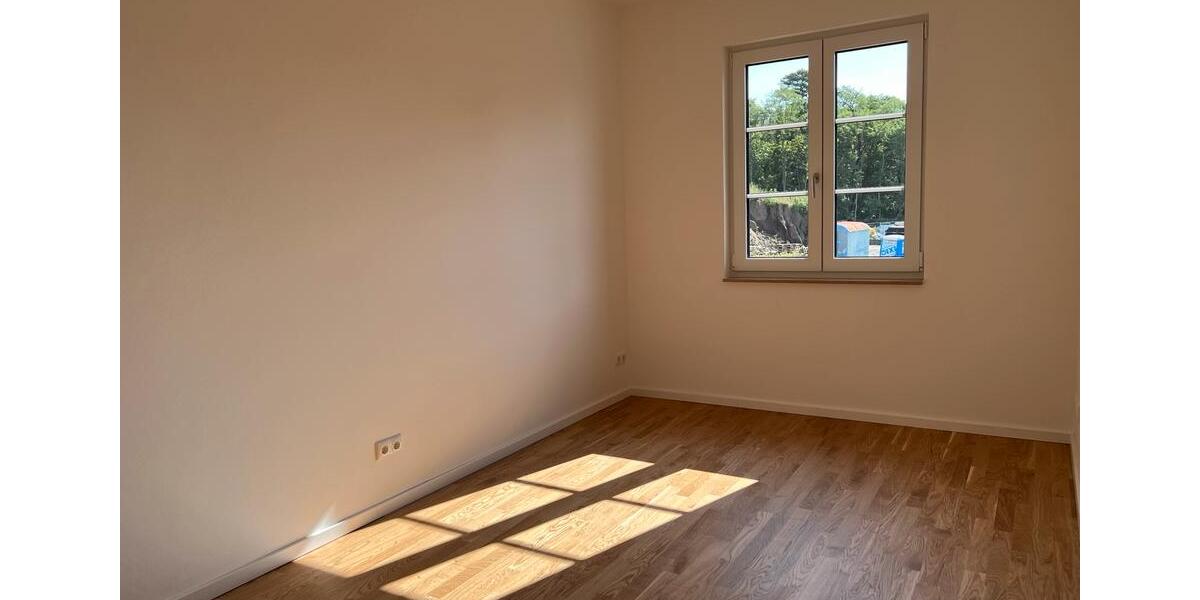 Reihenhaus Beelitz - 4 Zimmer, 107 m&sup2;, 2.075&euro; | Angebot:25365970