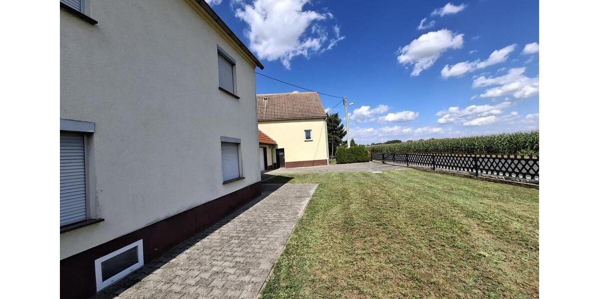 Einfamilienhaus Ebersbach - 8 Zimmer, 192 m&sup2;, 280.000&euro; | Angebot:25330540