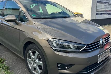 VW Golf Sportsvan 192.943 km 8.500 € Ravensburg 88214