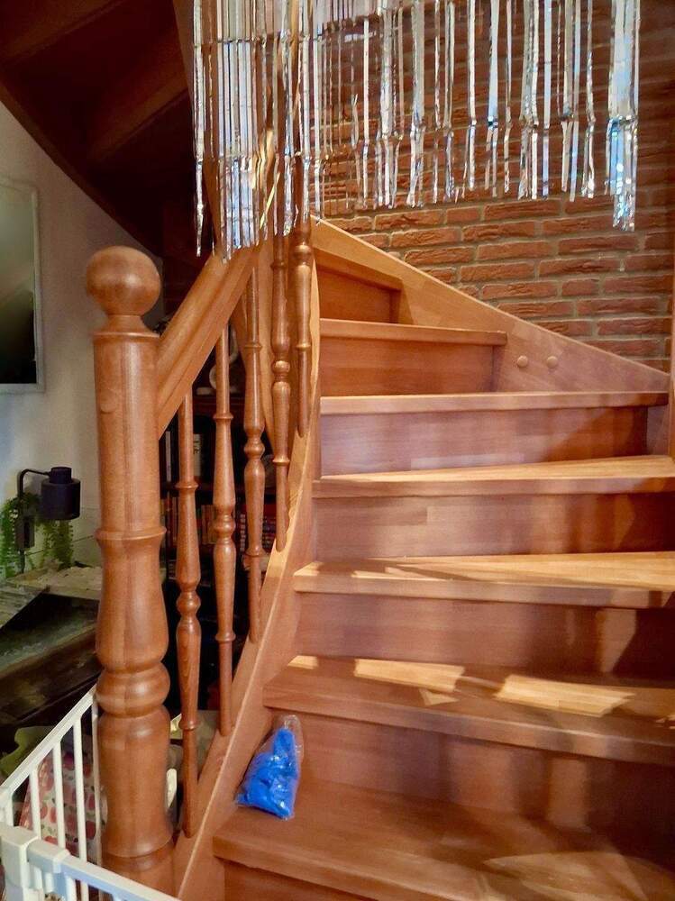 über 300 m2 WflNfl. - xxl Landhaus für 2 Familien oder große Familie - FREI - 2 x 5 Zimmer - Kamin - Sauna - riesiger Keller -